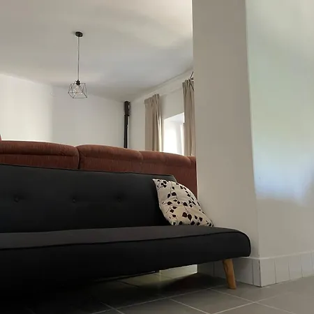 Casa Hedera - Peaceful And Surrounded By Greenery بيت للعطل