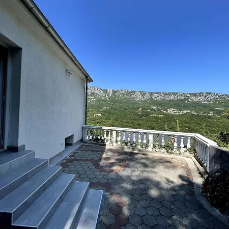 Casa Hedera - Peaceful And Surrounded By Greenery بيت للعطل *