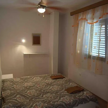 Large For Families & Friends 5 Bedrooms Near Tatil Evi Bribir (Primorje-Gorski Kotar)