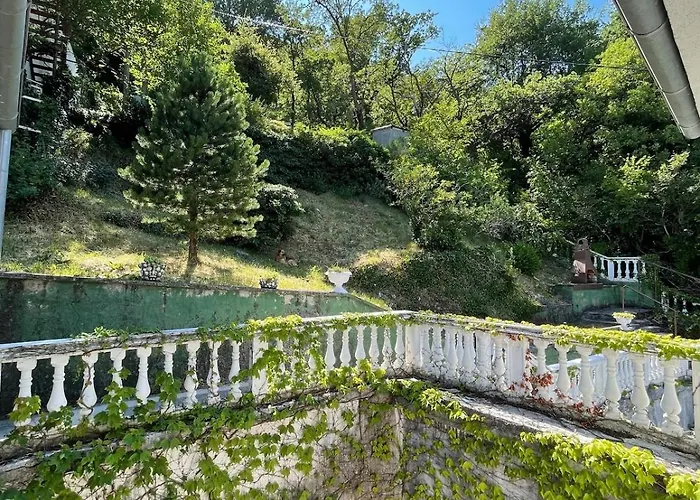 Large For Families & Friends 5 Bedrooms Near * Bribir (Primorje-Gorski Kotar)