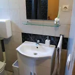 Large For Families & Friends 5 Bedrooms Near * Bribir