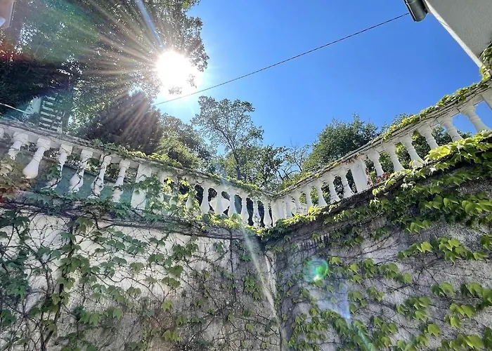 Large For Families & Friends 5 Bedrooms Near Σπίτι διακοπών